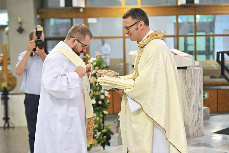 Ojciec będzie służył w świątyni przy Rakowieckiej  i w Piotrkowie Trybunalskim.
