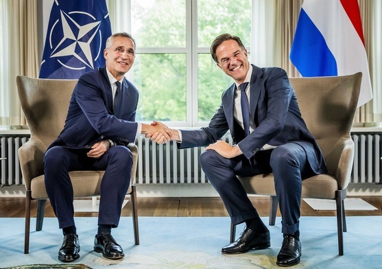 Odchodzący i nowy Sekretarz Generalny NATO