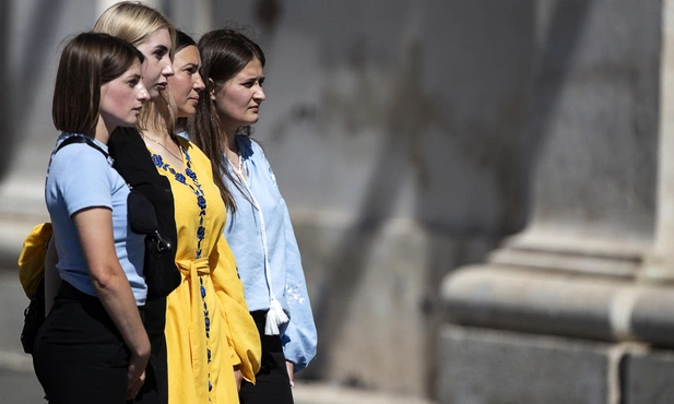 Tetyana, Tamara, Alla i Vialyetta