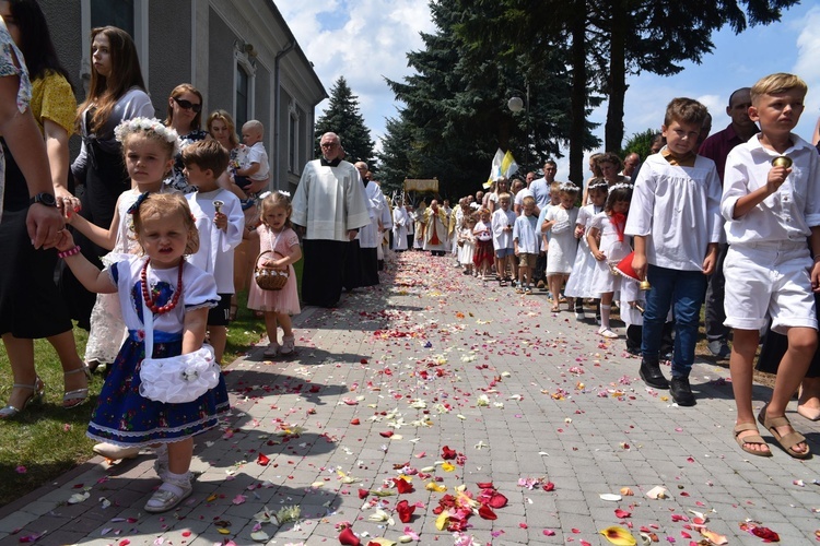 425 lat parafii w Starej Jastrząbce