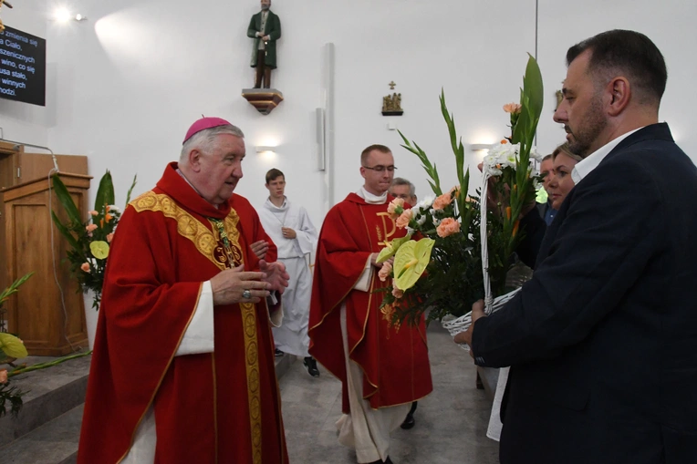 Poświęcenie kościoła Matki Bożej Pompejańskiej