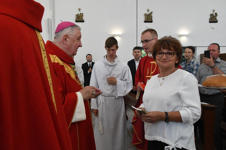 Poświęcenie kościoła Matki Bożej Pompejańskiej