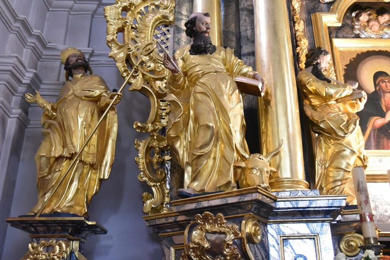 200 lat kościoła św. Idziego w Zakliczynie - wnętrze