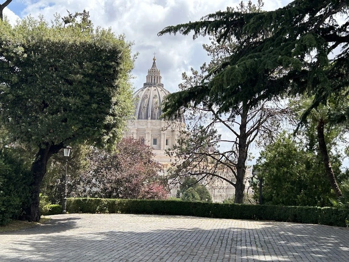 Watykan. I kołupa Bazyliki św. Piotra