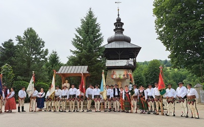 Ochotnica Dolna. Festyn "Zbuduj z nami kościół"