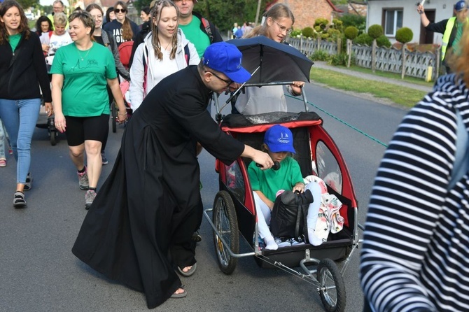 Z Klenicy na Jasną Górę