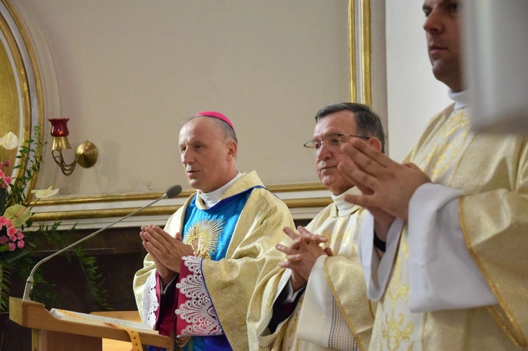 Rocznica koronacji obrazu MB Miłosierdzia w Skarżysku-Kamiennej