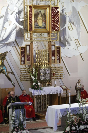 Pasierbiec. Erygowanie 200. chorągwi Zakonu Rycerzy św. Jana Pawła II
