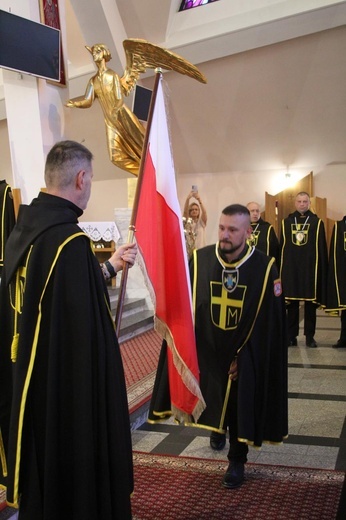 Pasierbiec. Erygowanie 200. chorągwi Zakonu Rycerzy św. Jana Pawła II