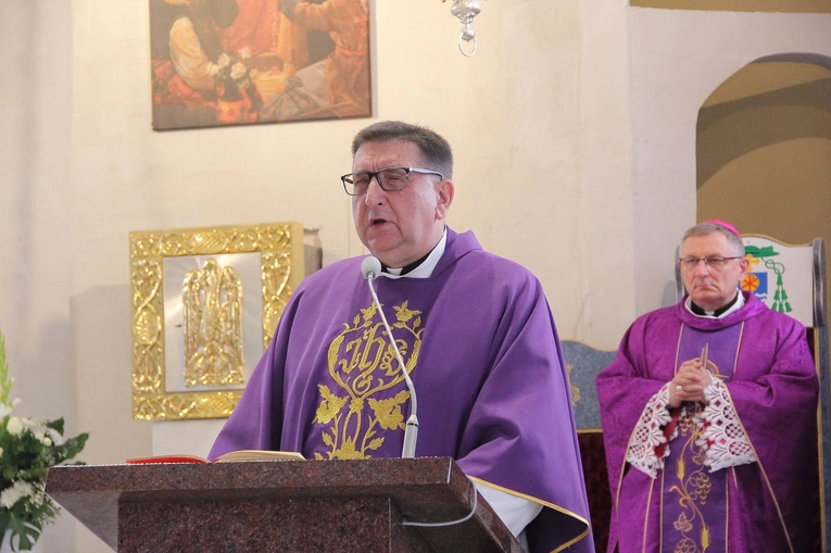 Uroczystości pogrzebowe ks. Pikulika