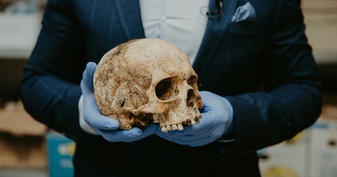Średniowieczne groby odkryte w niemieckim klasztorze Posa