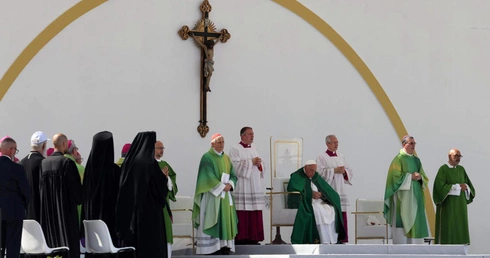 Papież: Demokracja wymaga przejścia od „kibicowania” do prowadzenia dialogu