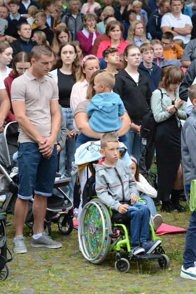 Pielgrzymka Dzieci do Babci Anny