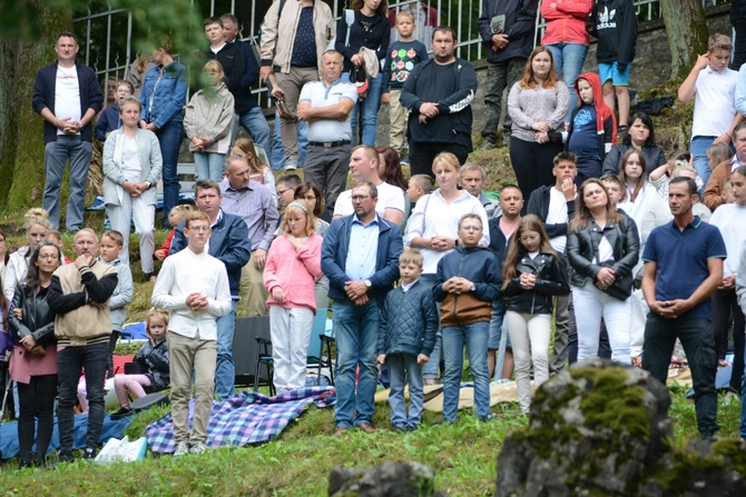 Pielgrzymka Dzieci do Babci Anny