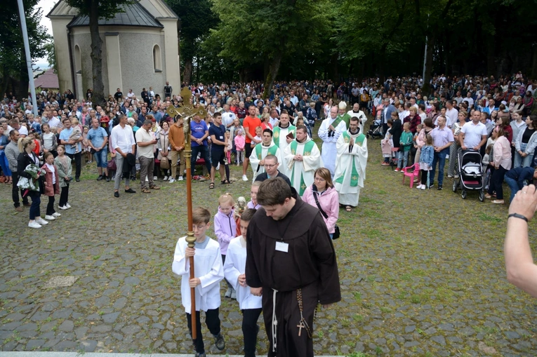 Pielgrzymka Dzieci do Babci Anny