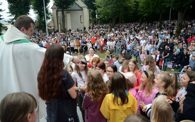Pielgrzymka Dzieci do Babci Anny
