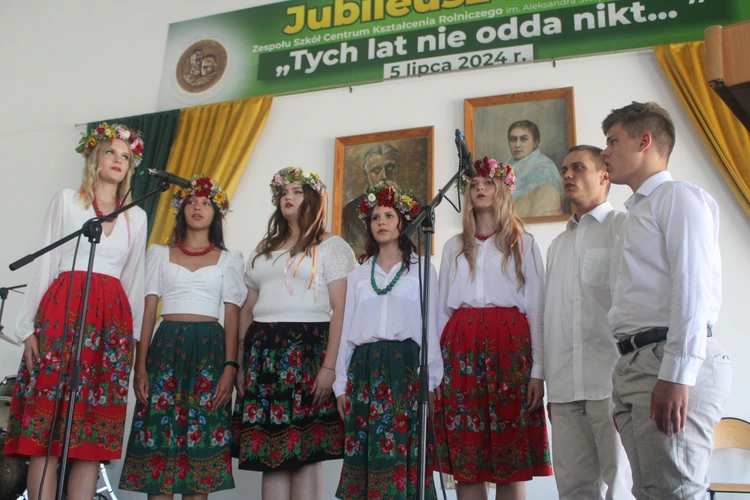 Gołotczyzna. 115 lat istnienia szkół rolniczych