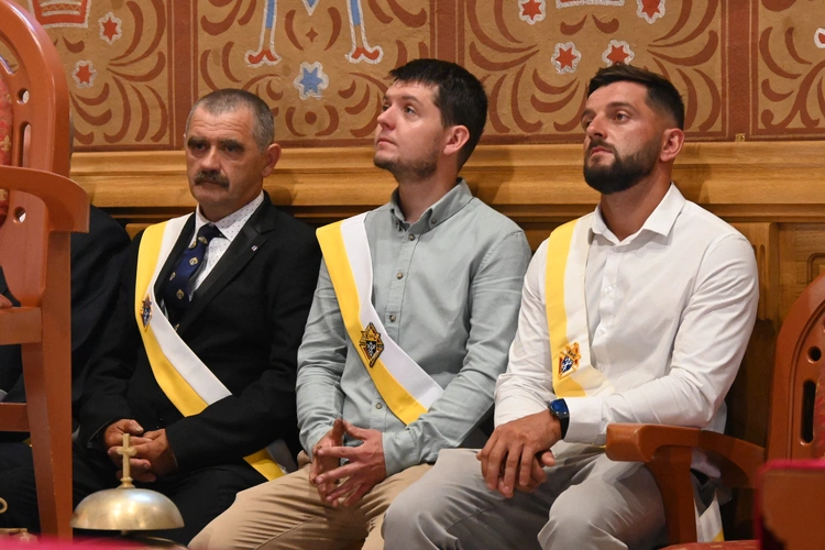 Z błogosławieństwem lurdzkim