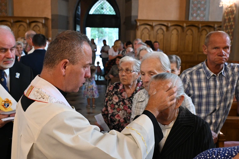 Z błogosławieństwem lurdzkim