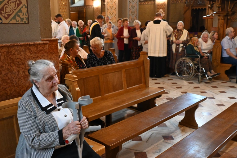 Z błogosławieństwem lurdzkim