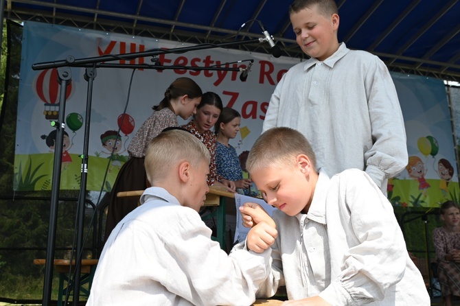 Tak się bawią góralskie rodziny!