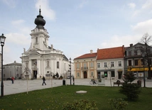 Wadowice: Droga Krzyżowa w intencji dzieci z rozważaniami o rodzinie Ulmów