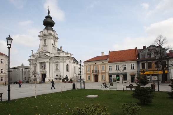 Wadowice: Droga Krzyżowa w intencji dzieci z rozważaniami o rodzinie Ulmów