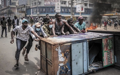 Gniew młodego pokolenia Kenijczyków – obrazy grozy na ulicach 