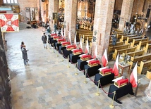 W listopadzie 2022 r. w świątyni na pogrzeb oczekiwały szczątki mjr. Henryka Sucharskiego i jego żołnierzy.