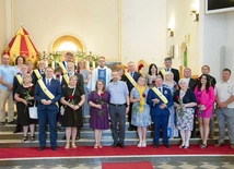 Uczestnicy skupienia w kościele sanktuaryjnym.