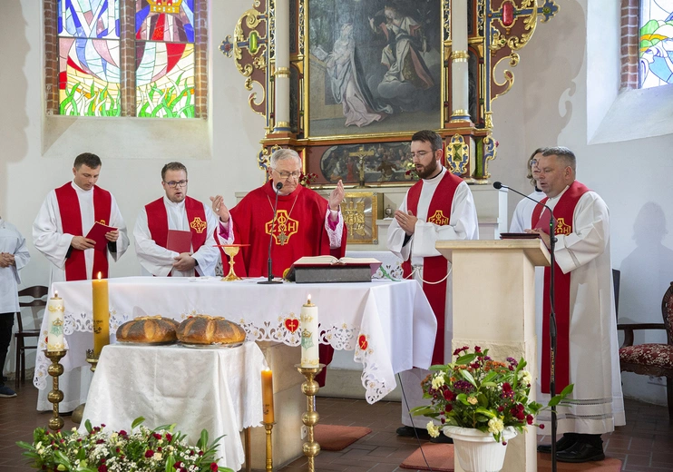 Oazowy Dzień Wspólnoty - Eucharystia