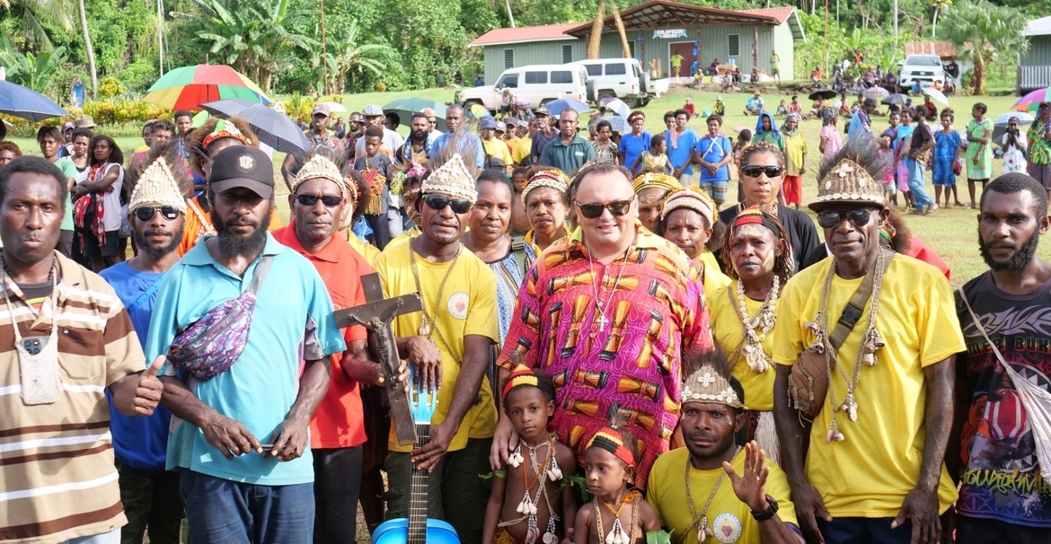 100-lecie parafii But w Papui-Nowej Gwinei