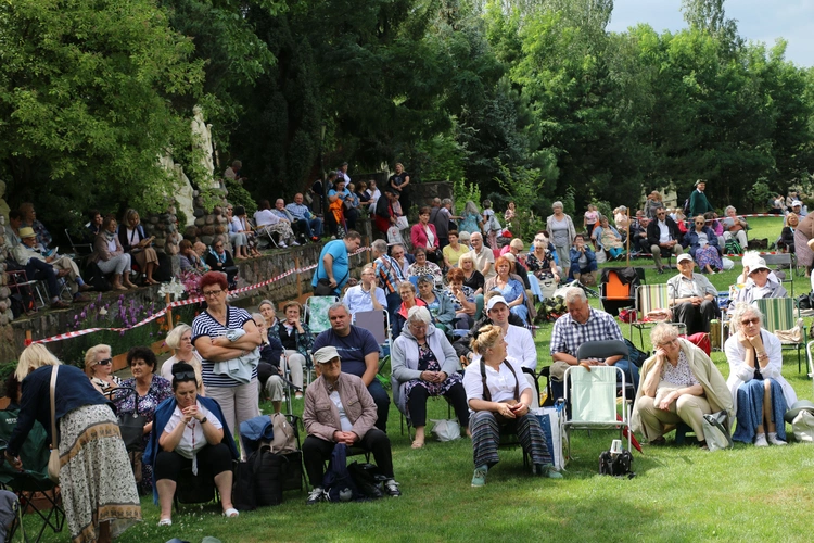 Obory. Ogólnopolskie spotkanie rodziny karmelitańskiej