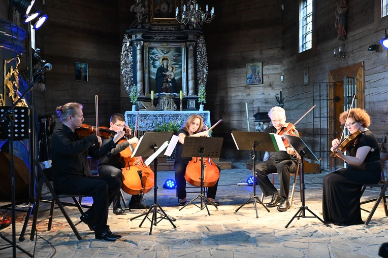 Zubrzyca Górna. XVI Międzynarodowy Festiwal Muzyki Kameralnej