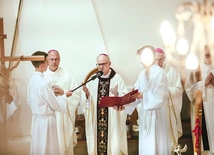 Msza św. w świątyni Wniebowzięcia NMP.  