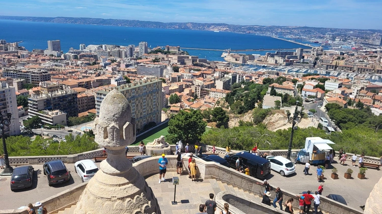 Puellae Orantes w Prowansji