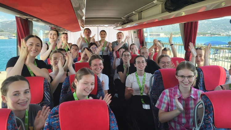 Puellae Orantes w Prowansji