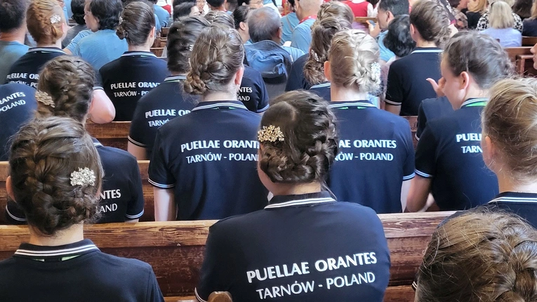 Puellae Orantes w Prowansji