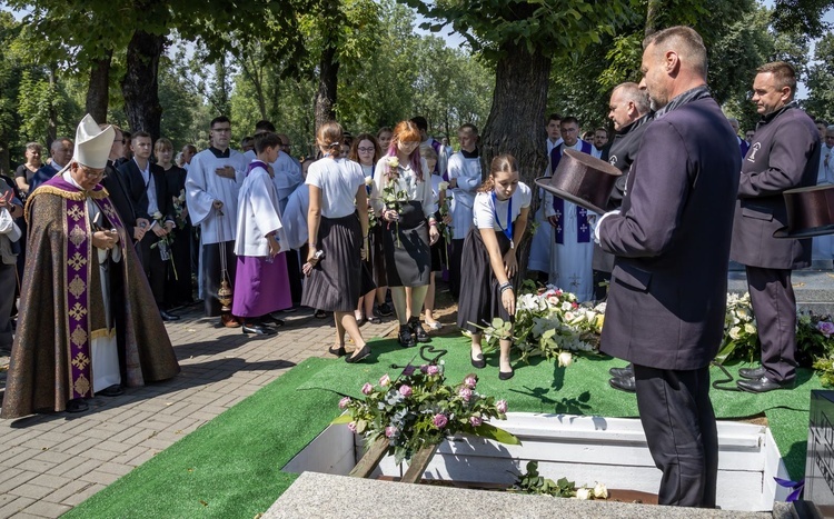 Pogrzeb śp. ks. Krzysztofa Śmigiery