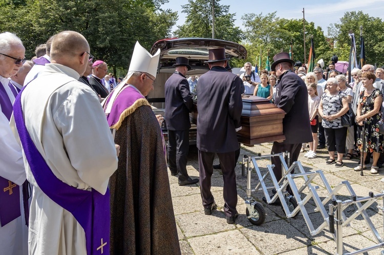 Pogrzeb śp. ks. Krzysztofa Śmigiery