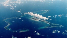 Największa wyspa archipelagu Chagos (Czagos), Diego Garcia