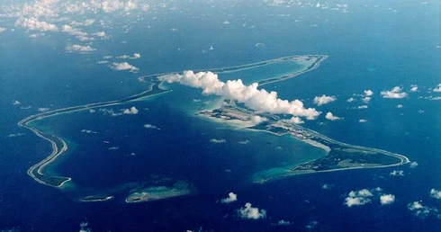 Największa wyspa archipelagu Chagos (Czagos), Diego Garcia