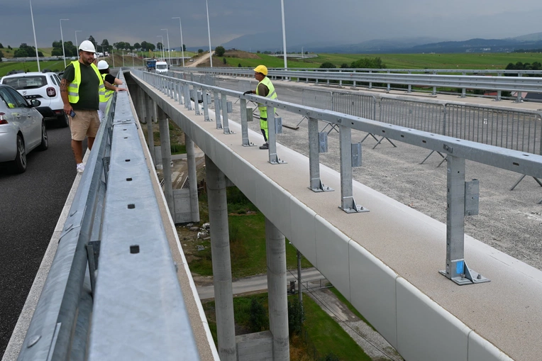 Nowa zakopianka widziana "z ziemi"