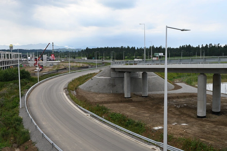 Nowa zakopianka widziana "z ziemi"