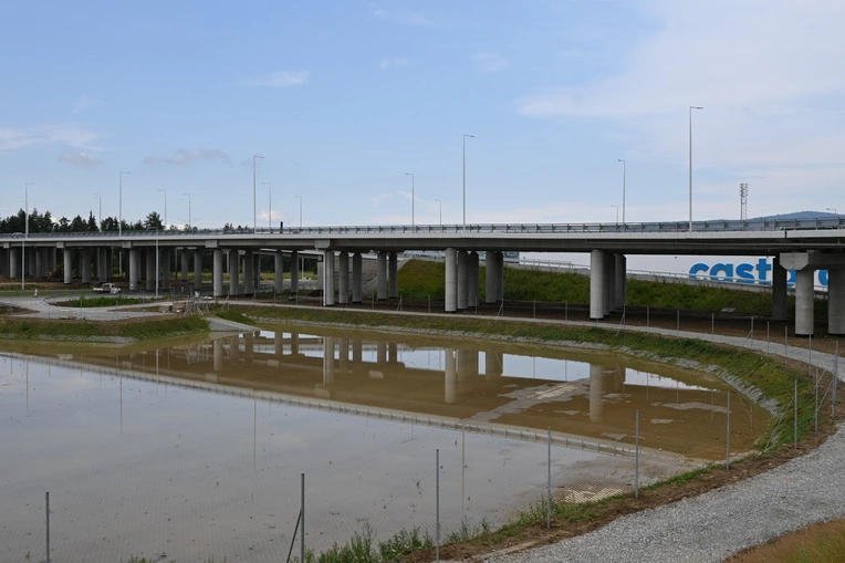 Nowa zakopianka widziana "z ziemi"