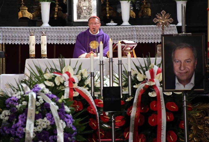 Kraków. Uroczystości pogrzebowe aktora Jerzego Stuhra