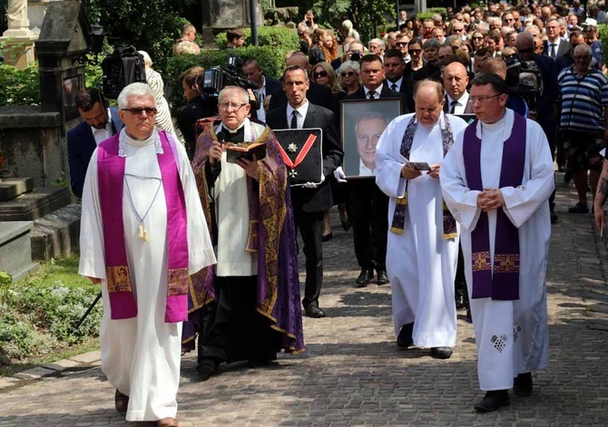 Kraków. Uroczystości pogrzebowe aktora Jerzego Stuhra