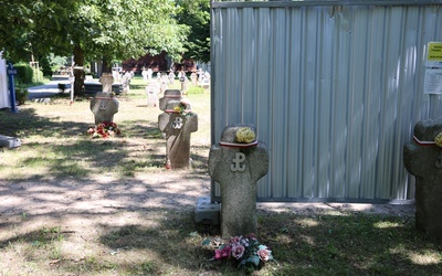 Obietnica zostanie spełniona. Ruszają ważne ekshumacje na cmentarzu Osobowickim