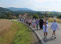 Parafianie z Łąkty po raz szósty pielgrzymowali pieszo do św. Szymona