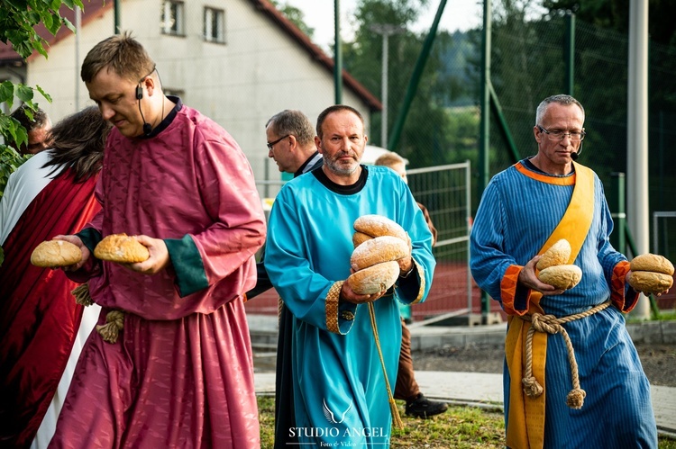 Skrzydlna. Misterium tajemnic światła